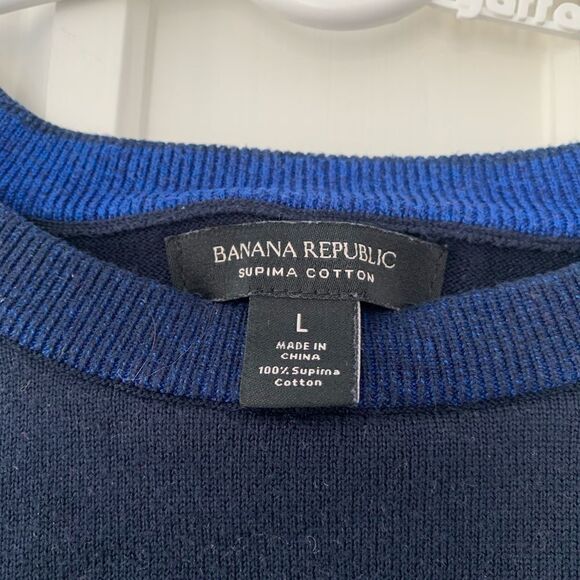 Banana Republic supima cotton navy blue sweater L - Picture 3 of 4